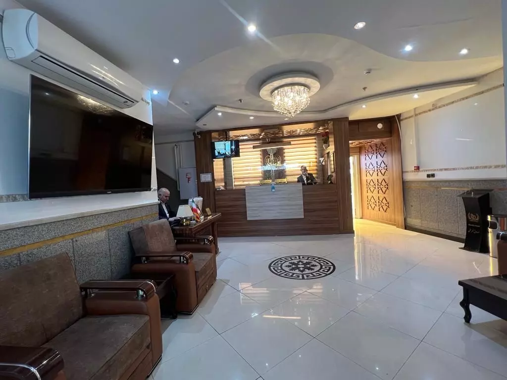Qods Hotel