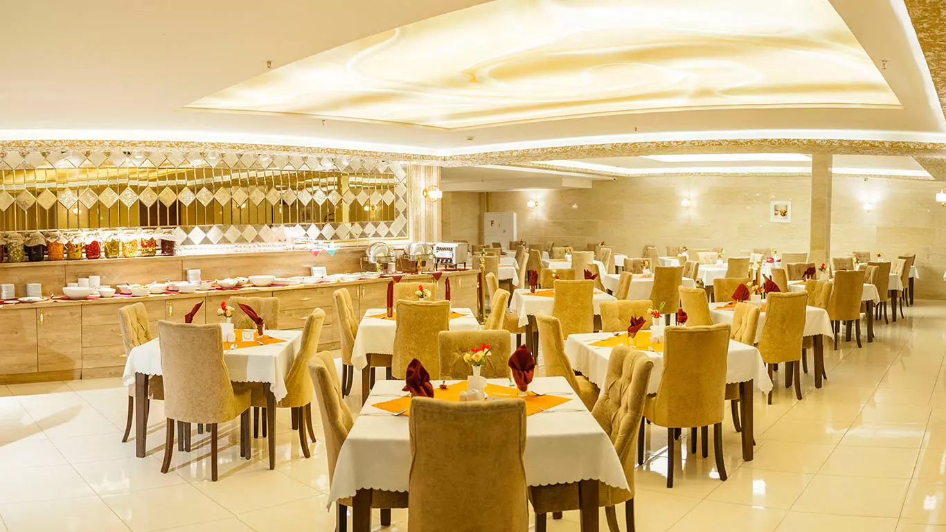 Helma Hotel