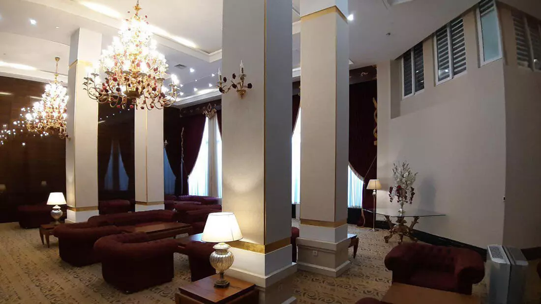 Merat Hotel