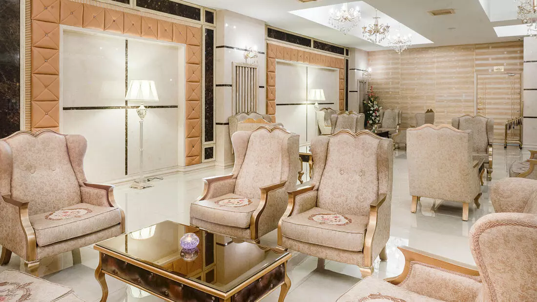Helma Hotel