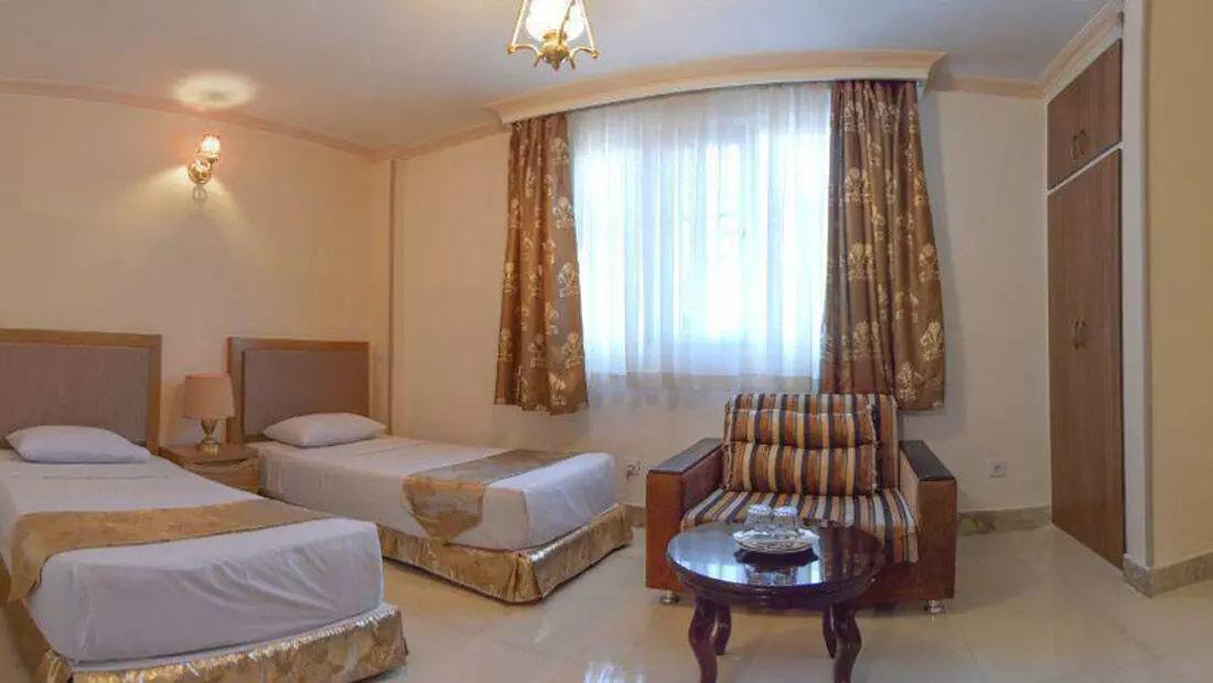 Kowsar Hotel