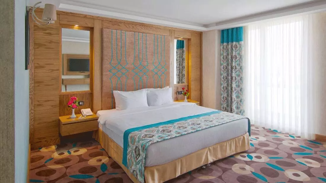 Homa Hotel