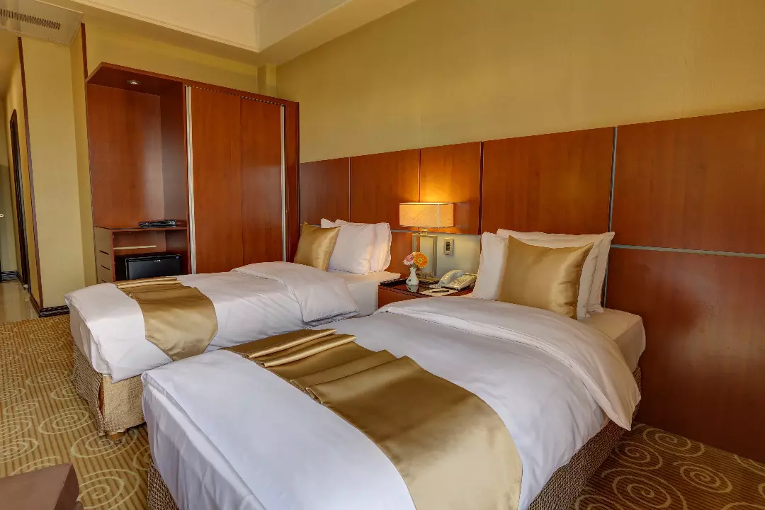 Tehran Grand Hotel 2