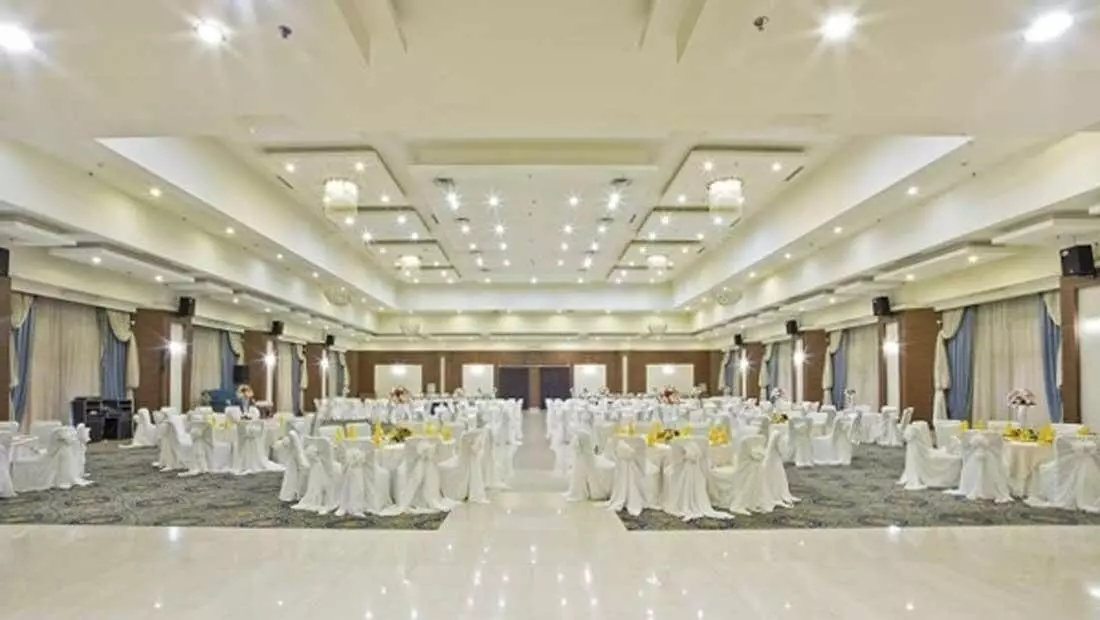 Parsian Evin hotel