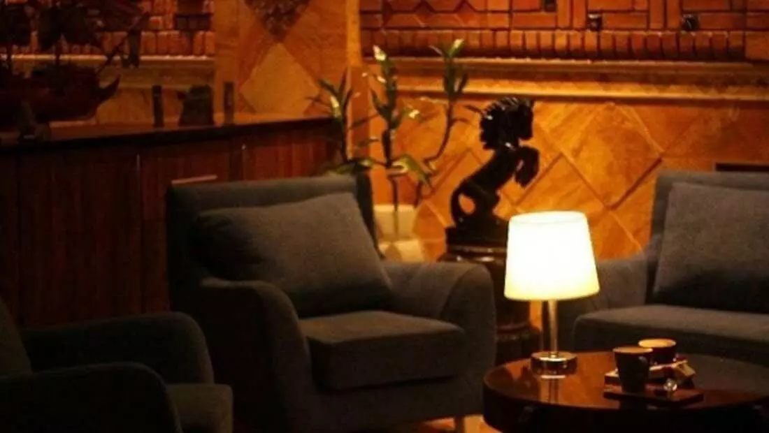 Pars Apartment Hotel