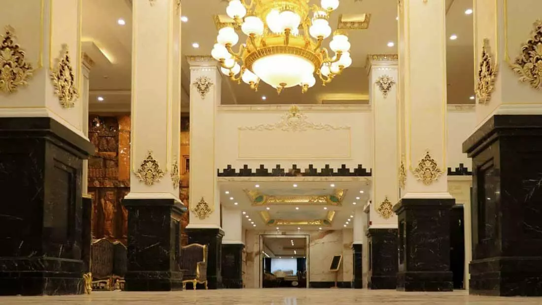 Shiraz Hotel