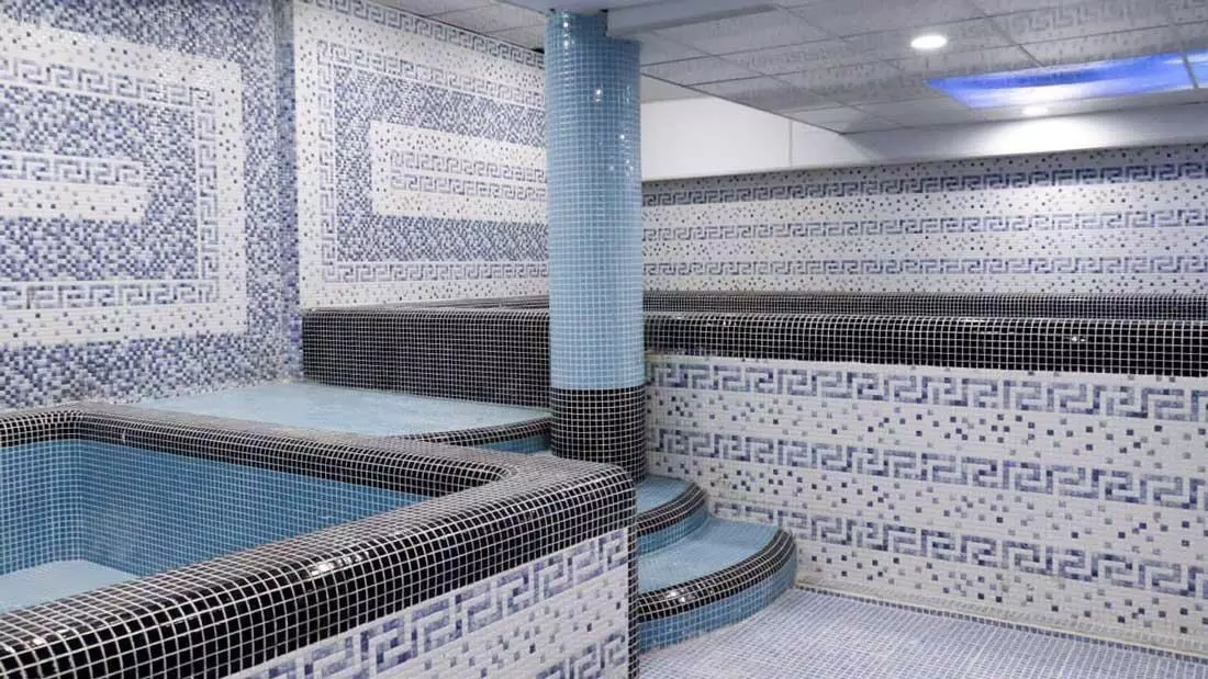 Shiraz Hotel