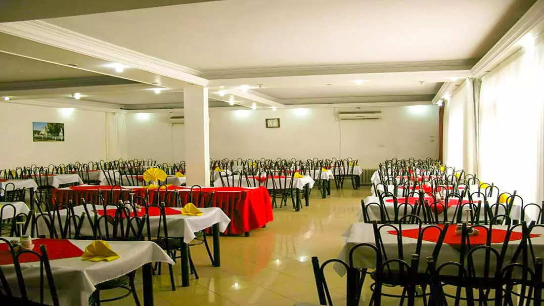 Paniz Hotel