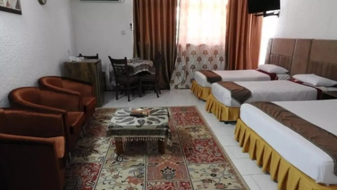 Simorgh Hotel
