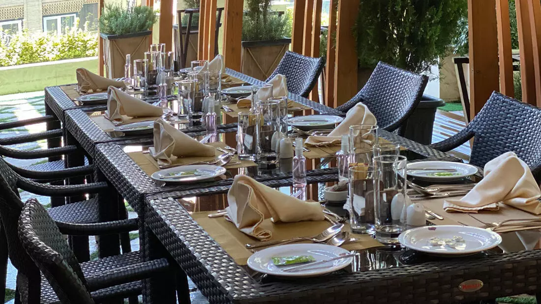 Simorgh Hotel