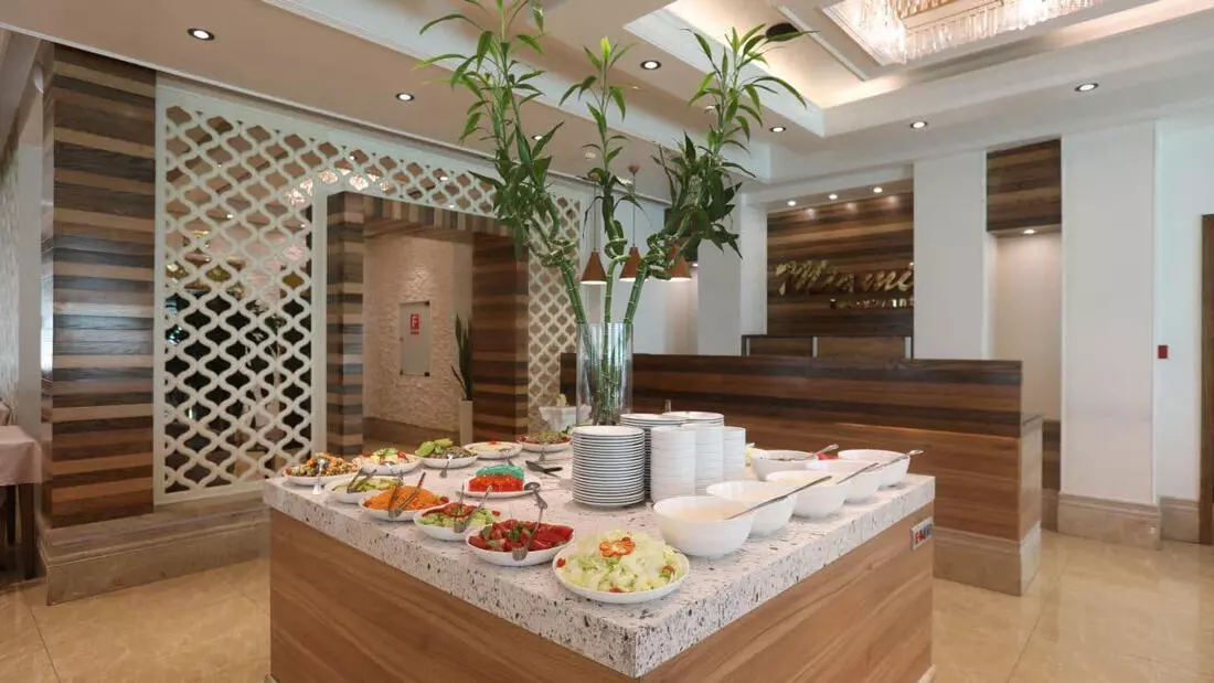 Simorgh Hotel