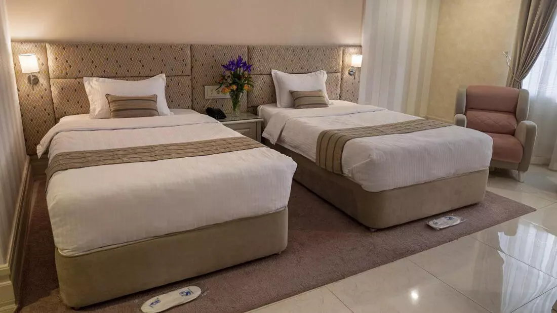 Simorgh Hotel