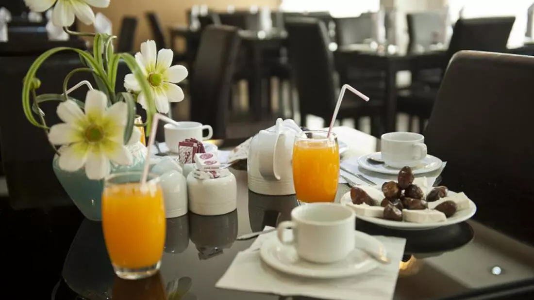 Espadana Hotel