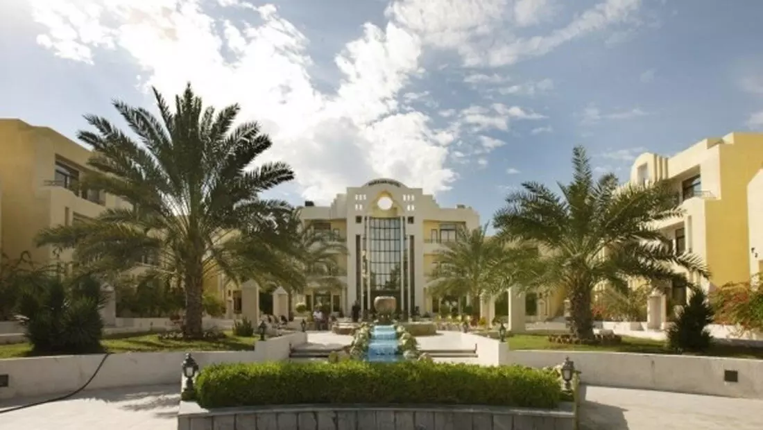 Parsian Hotel