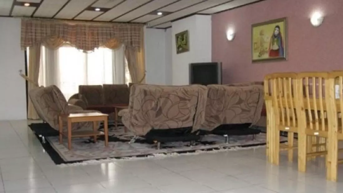 Parsian Hotel