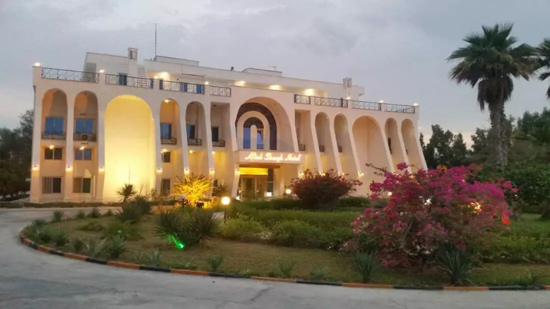 Aftabe Shargh Hotel