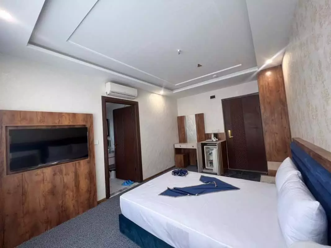 Qods Hotel