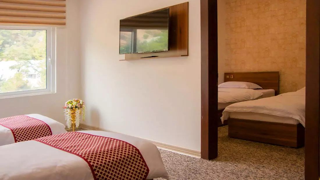 Almas Zafaranieh Hotel