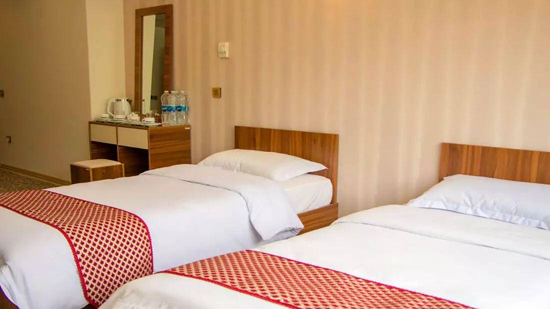 Almas Zafaranieh Hotel