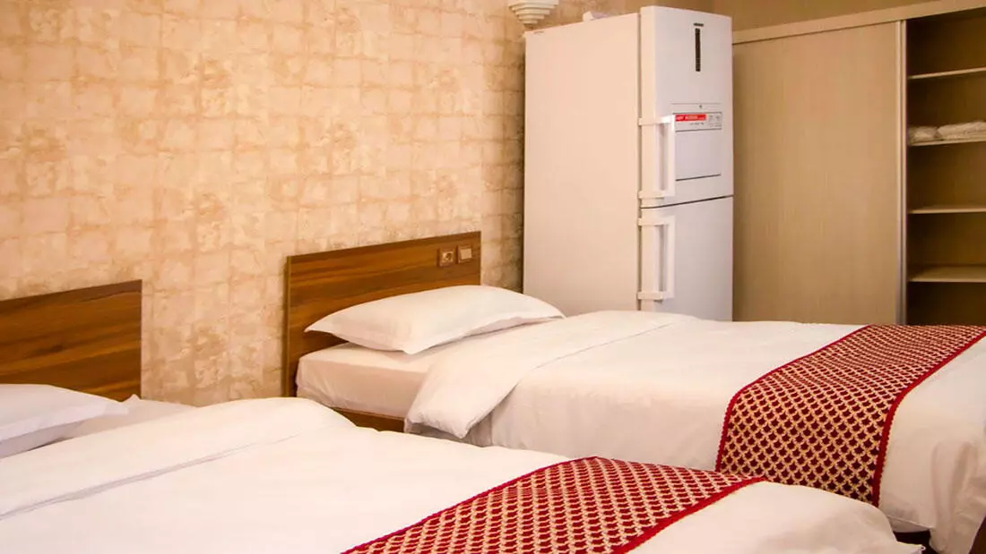 Almas Zafaranieh Hotel