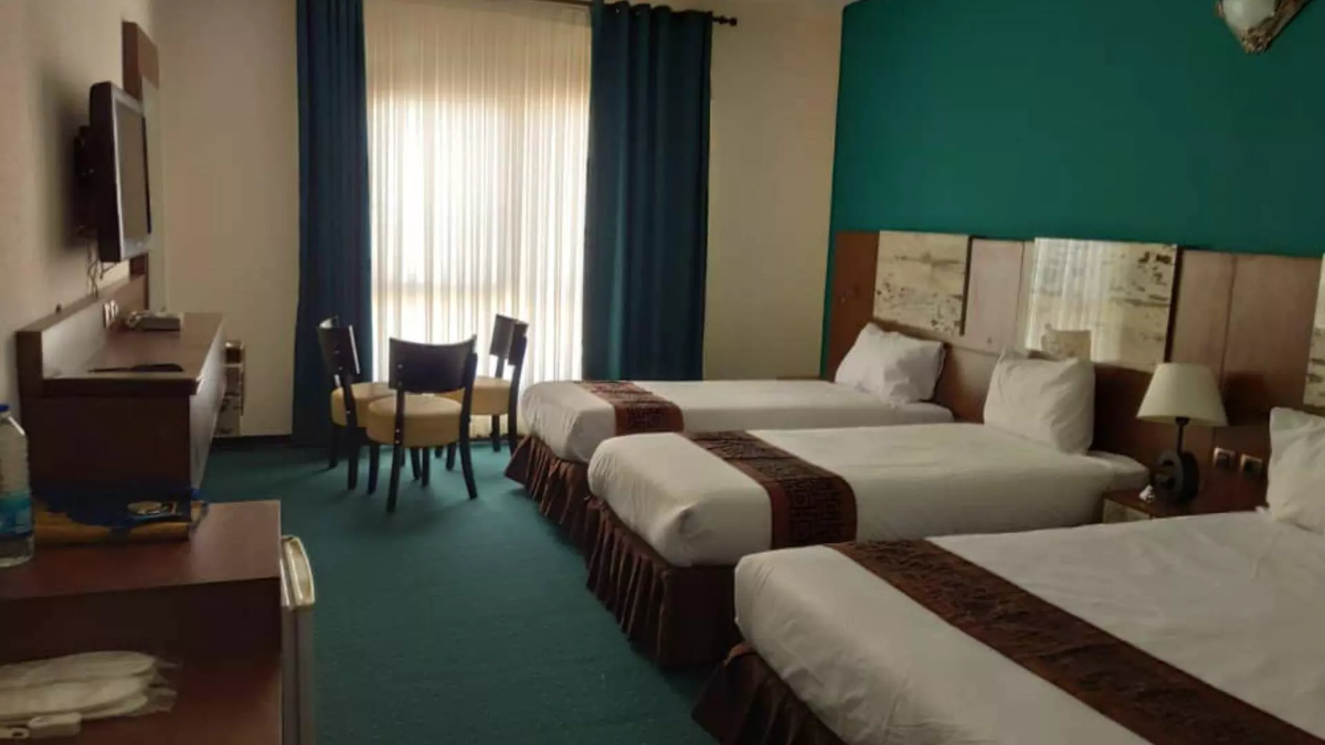 Gambron Hotel