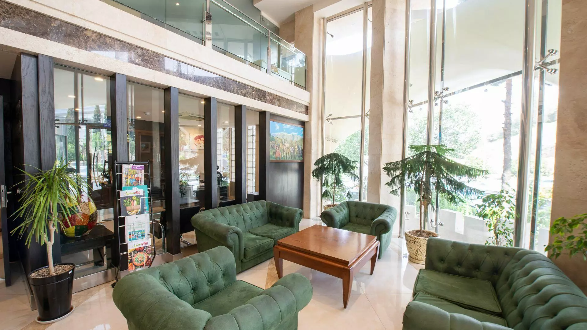 Shiraz Royal Hotel