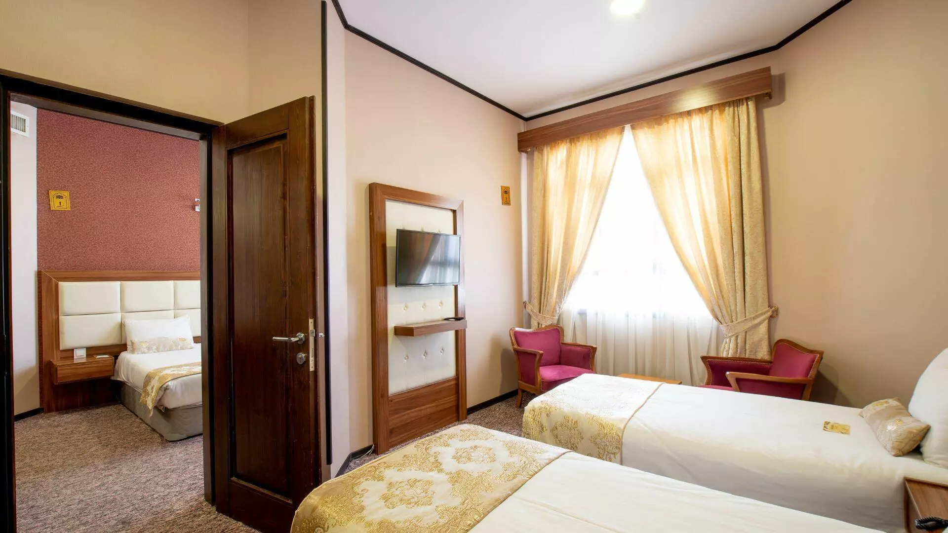 Beyn Ol Harameyn Hotel