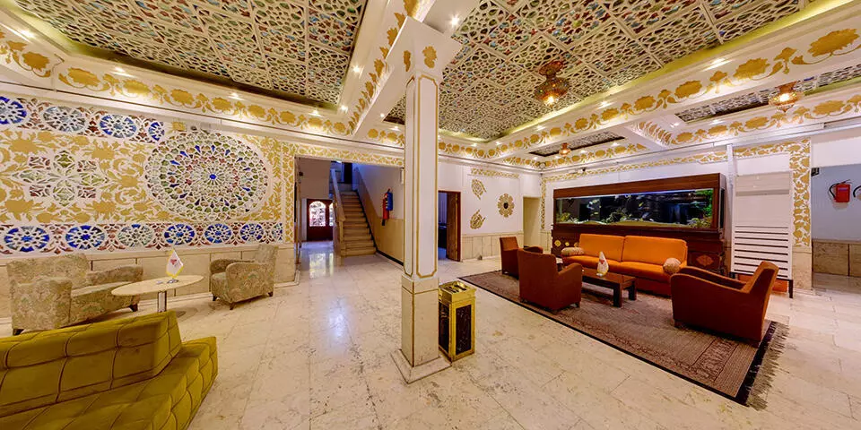 Kowsar Hotel