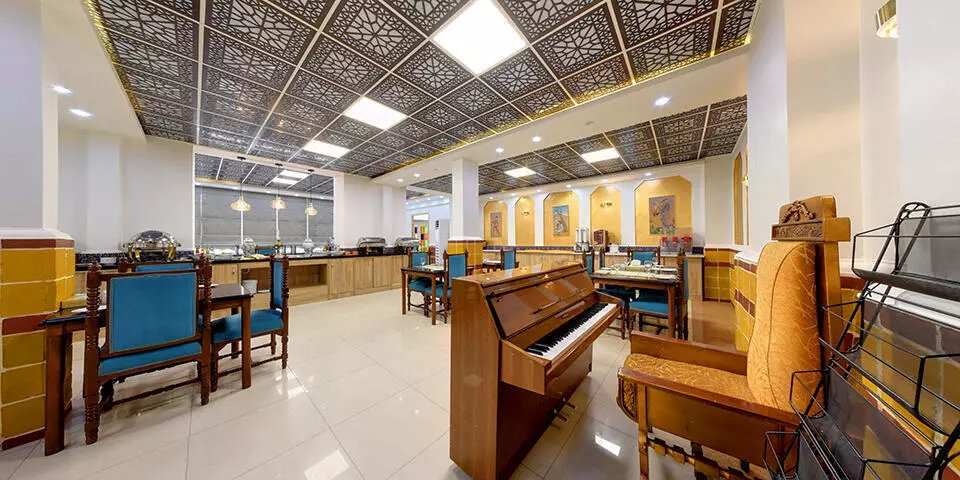 Kowsar Hotel