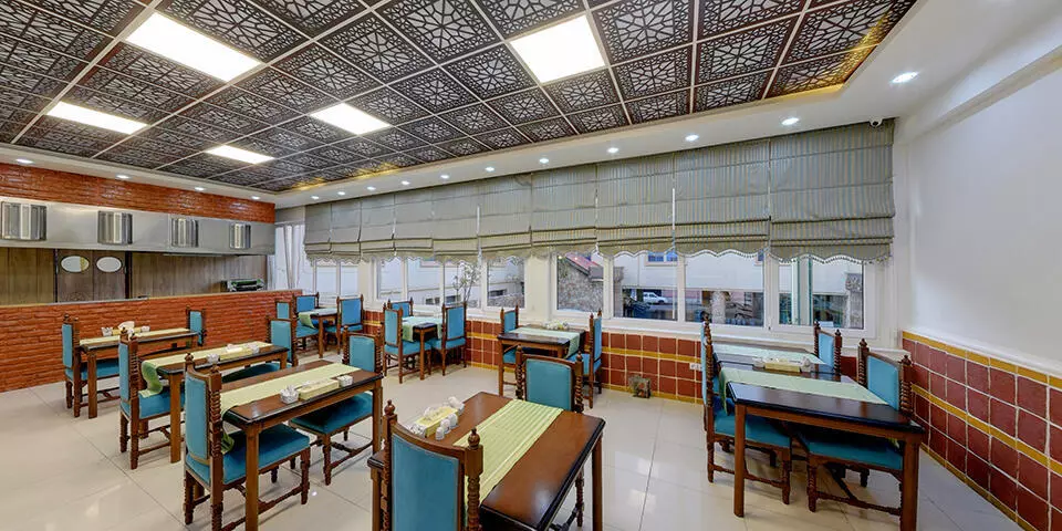 Kowsar Hotel