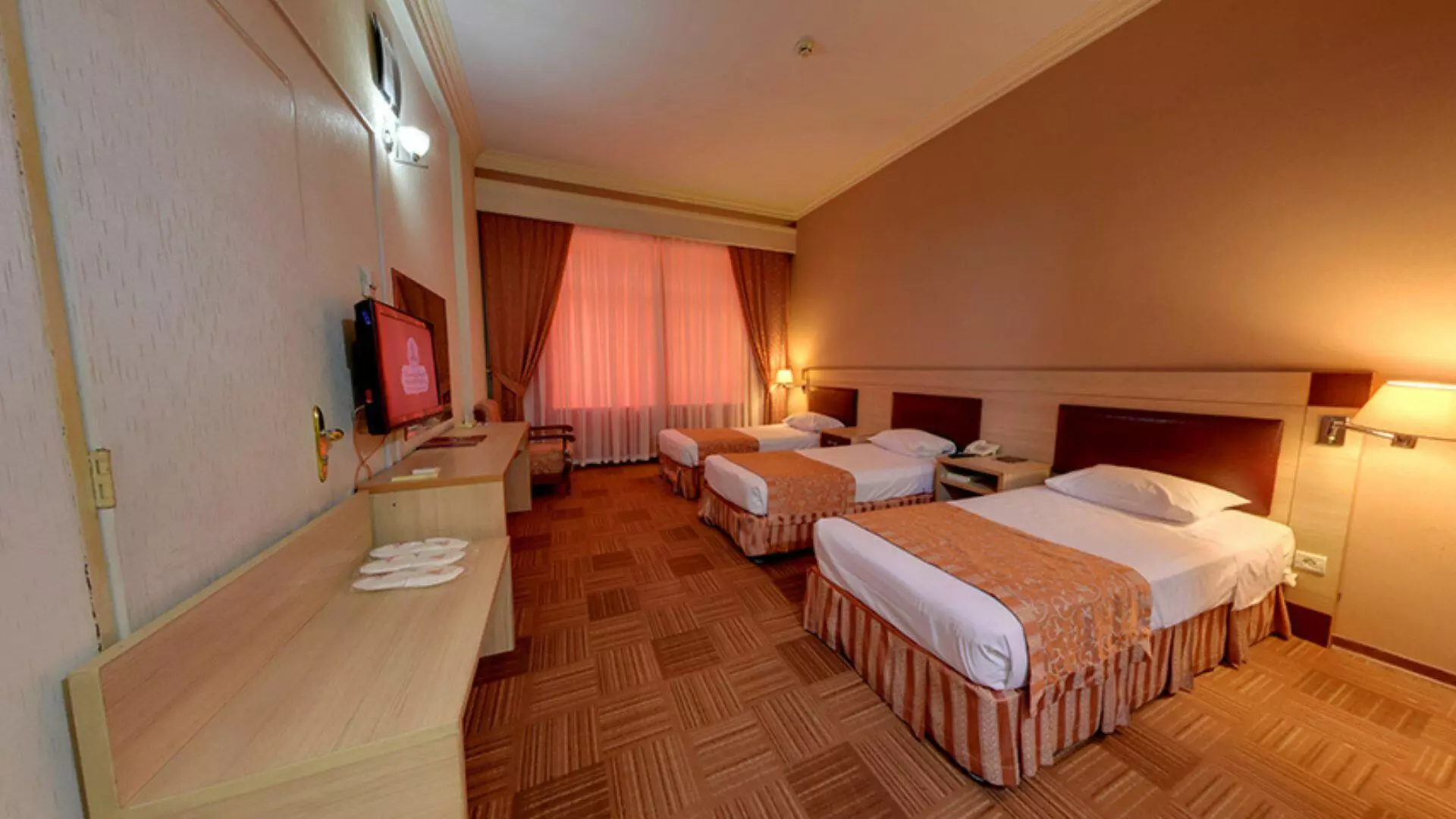 Kowsar Hotel