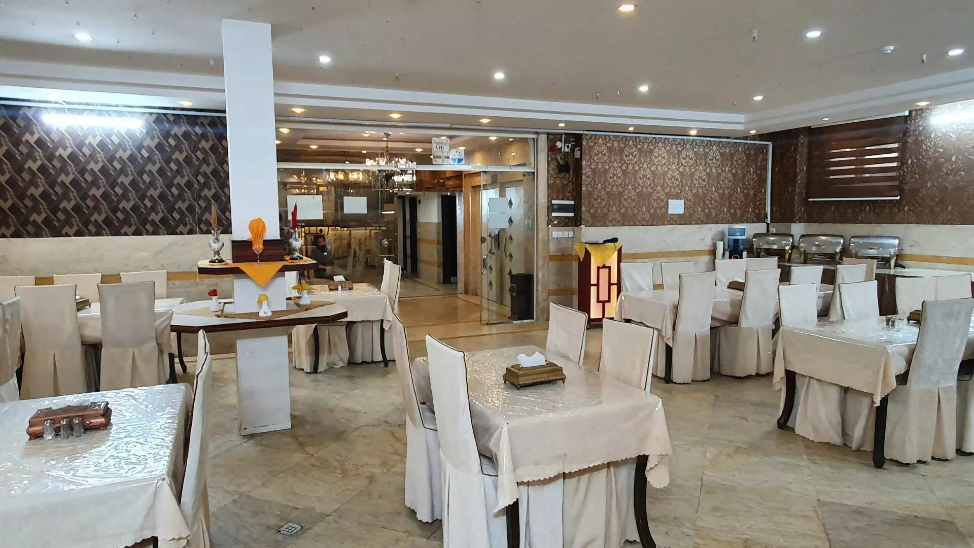 Seraj Hotel