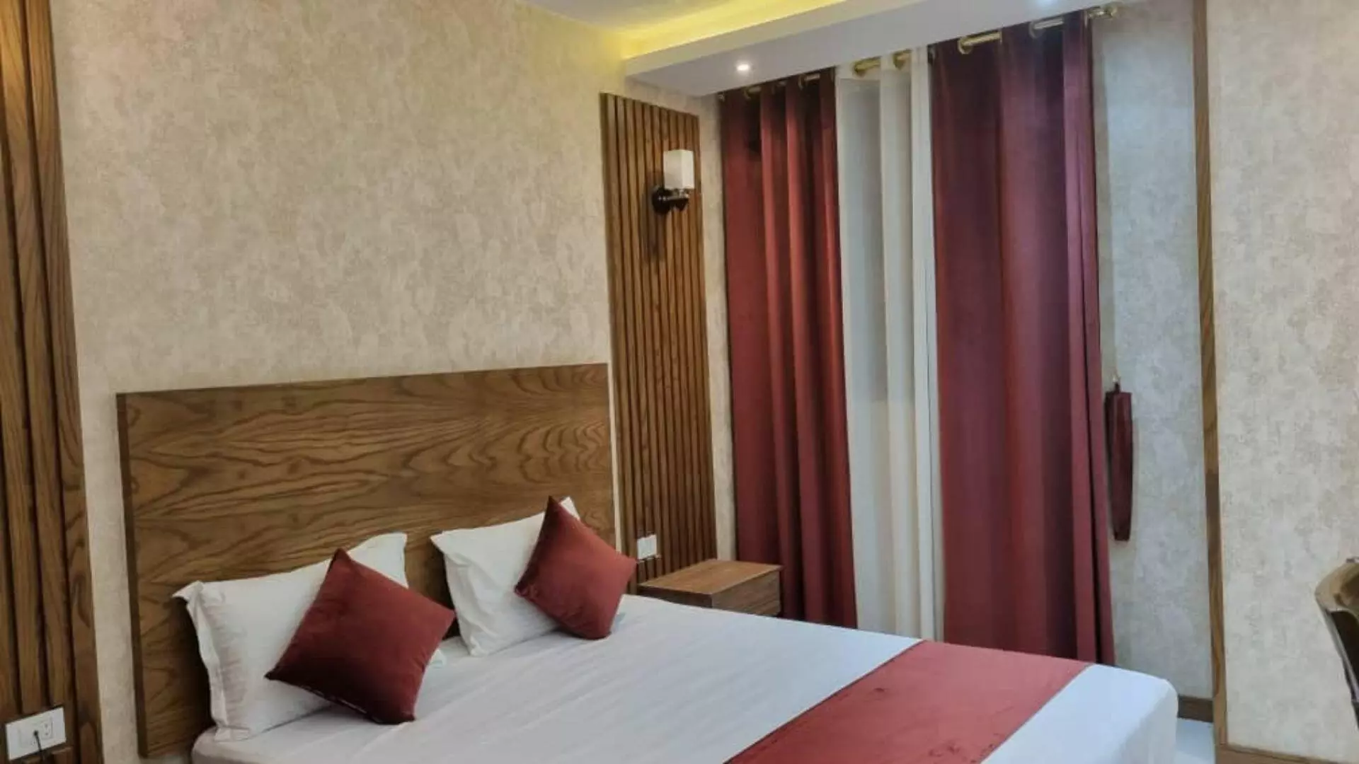 Sufi Hotel