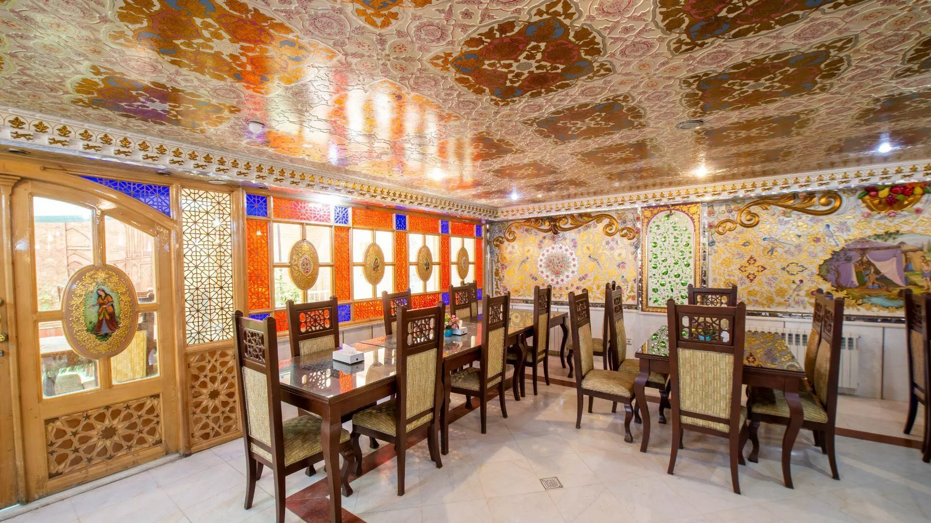 Safavi Hotel