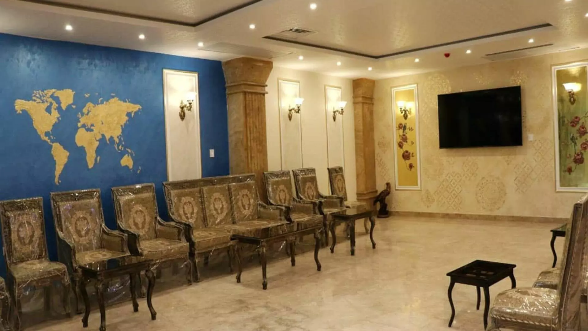 Saran Hotel