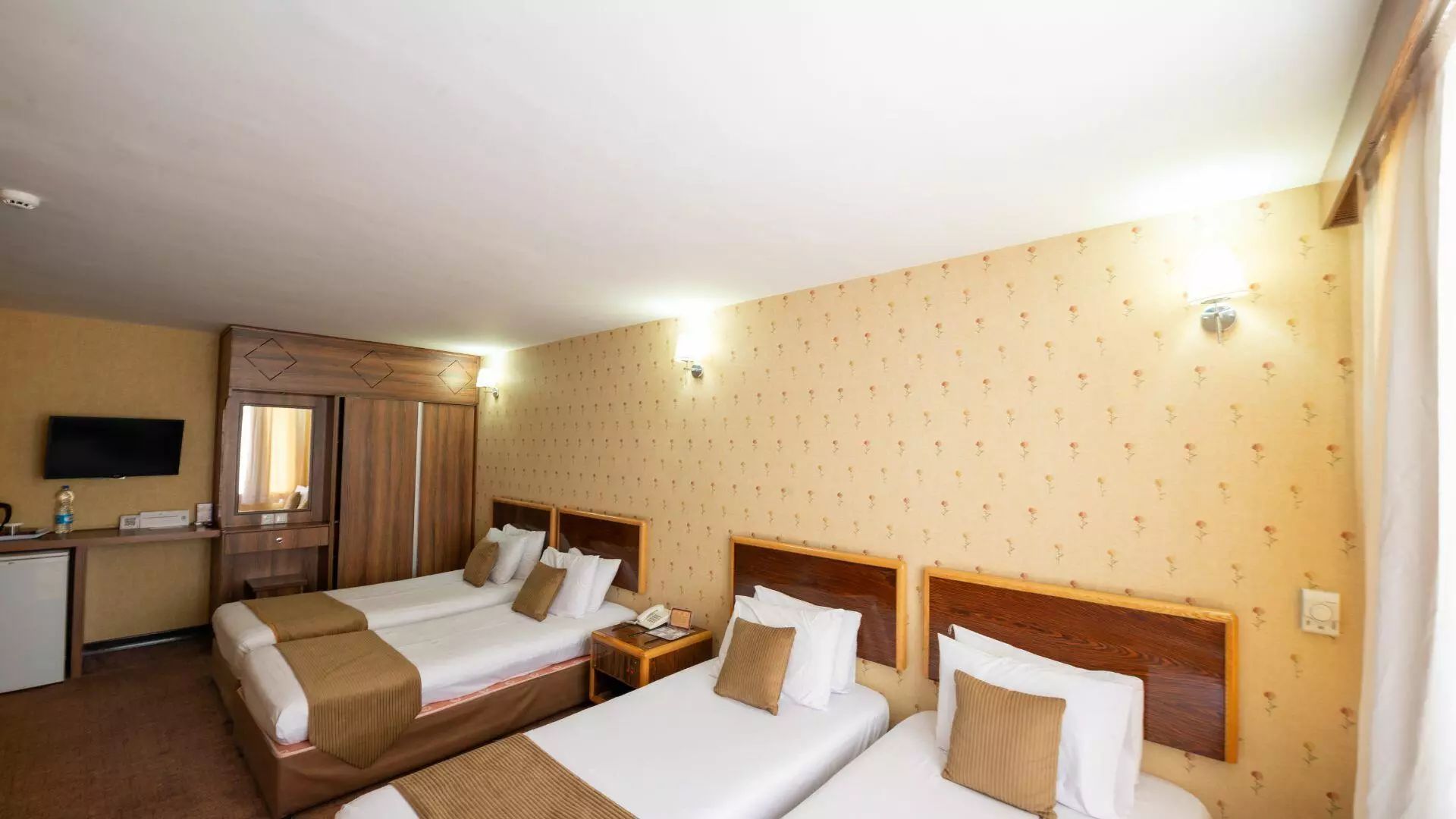Parsian Suite Hotel