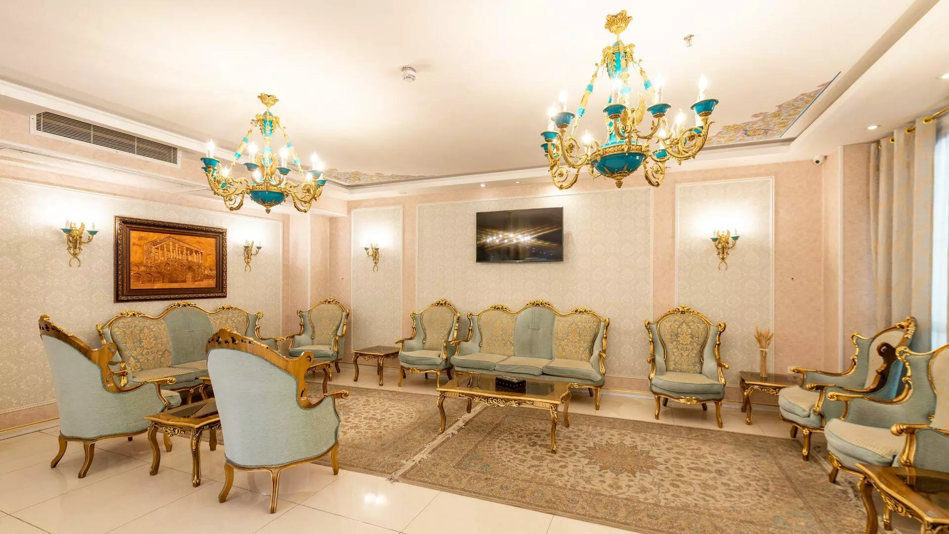 Khajoo Hotel