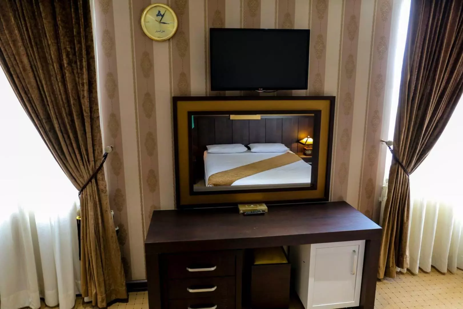 Gostaresh Hotel Gostaresh Hotel