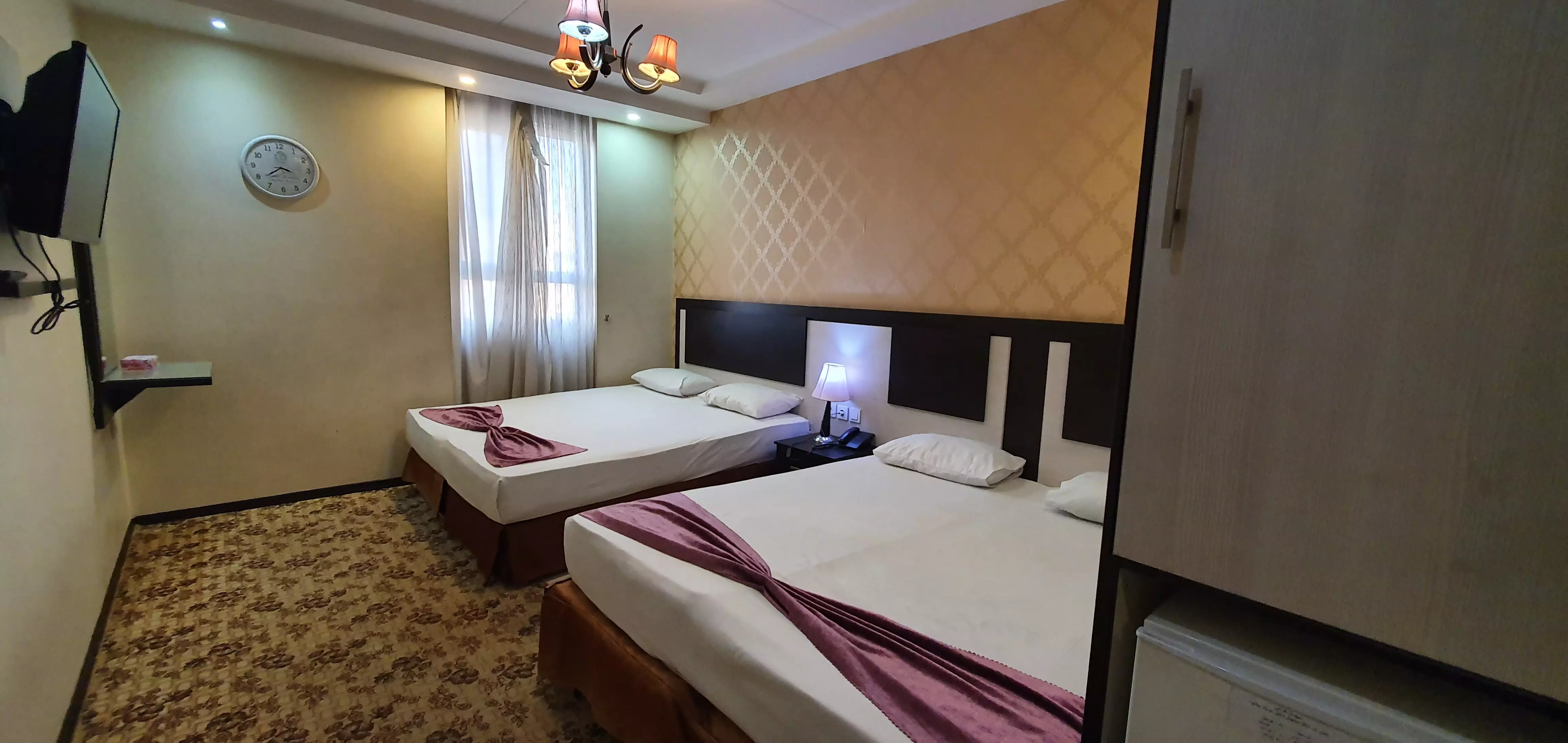 Seraj Hotel