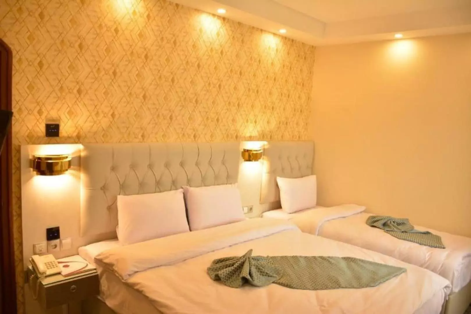 SIMORGH HOTEL