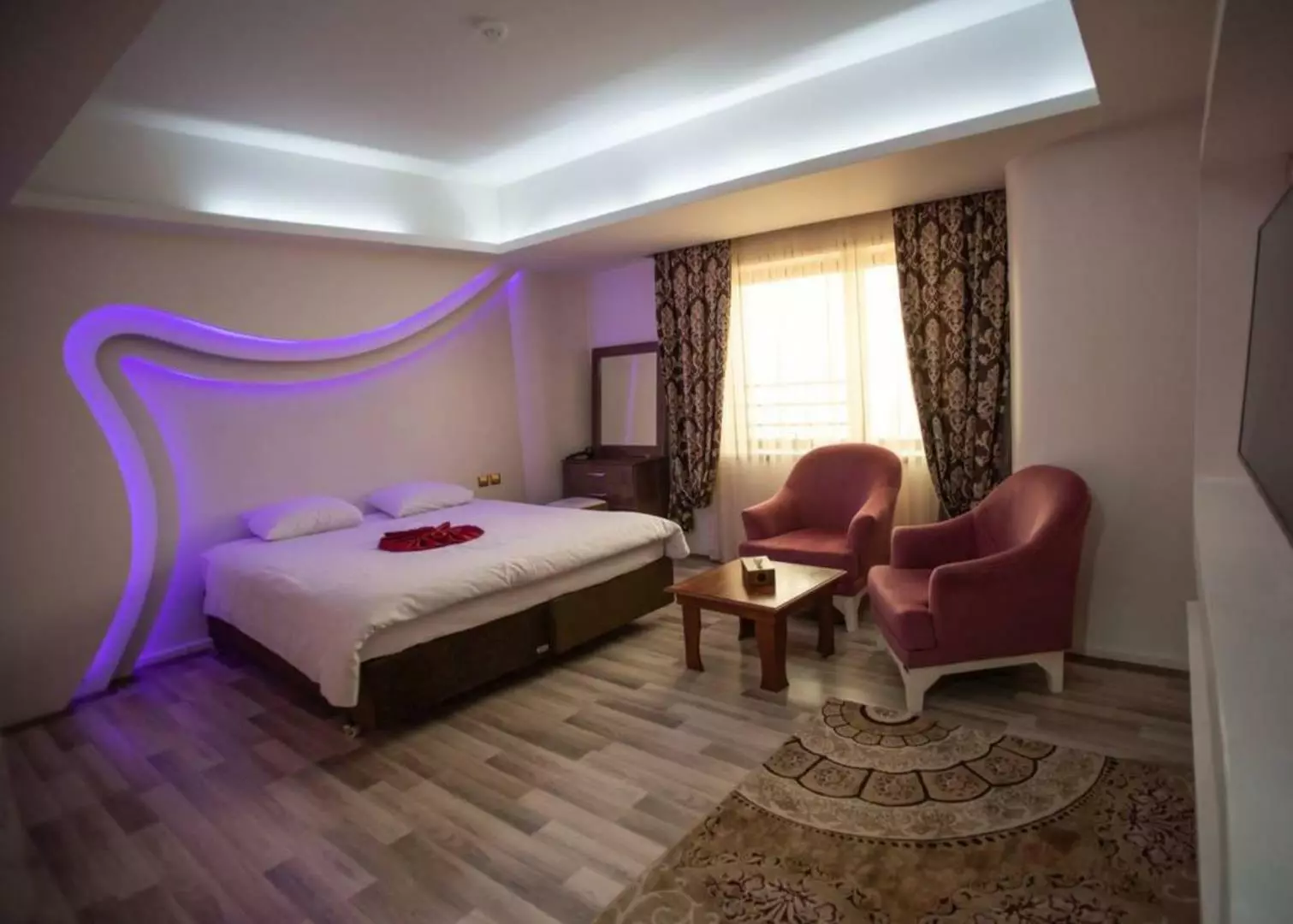 Tabriz Elgoli Pars Hotel