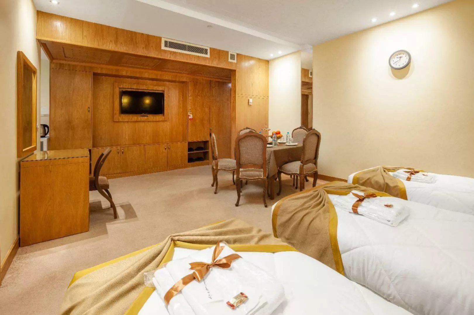 Madain Hotel