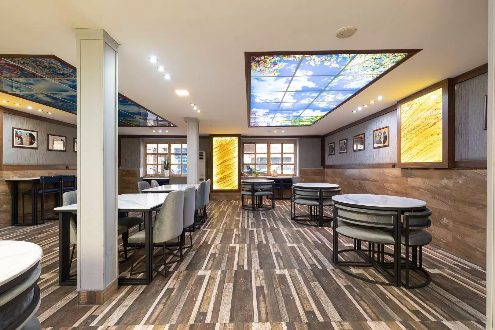 Morvarid Hotel