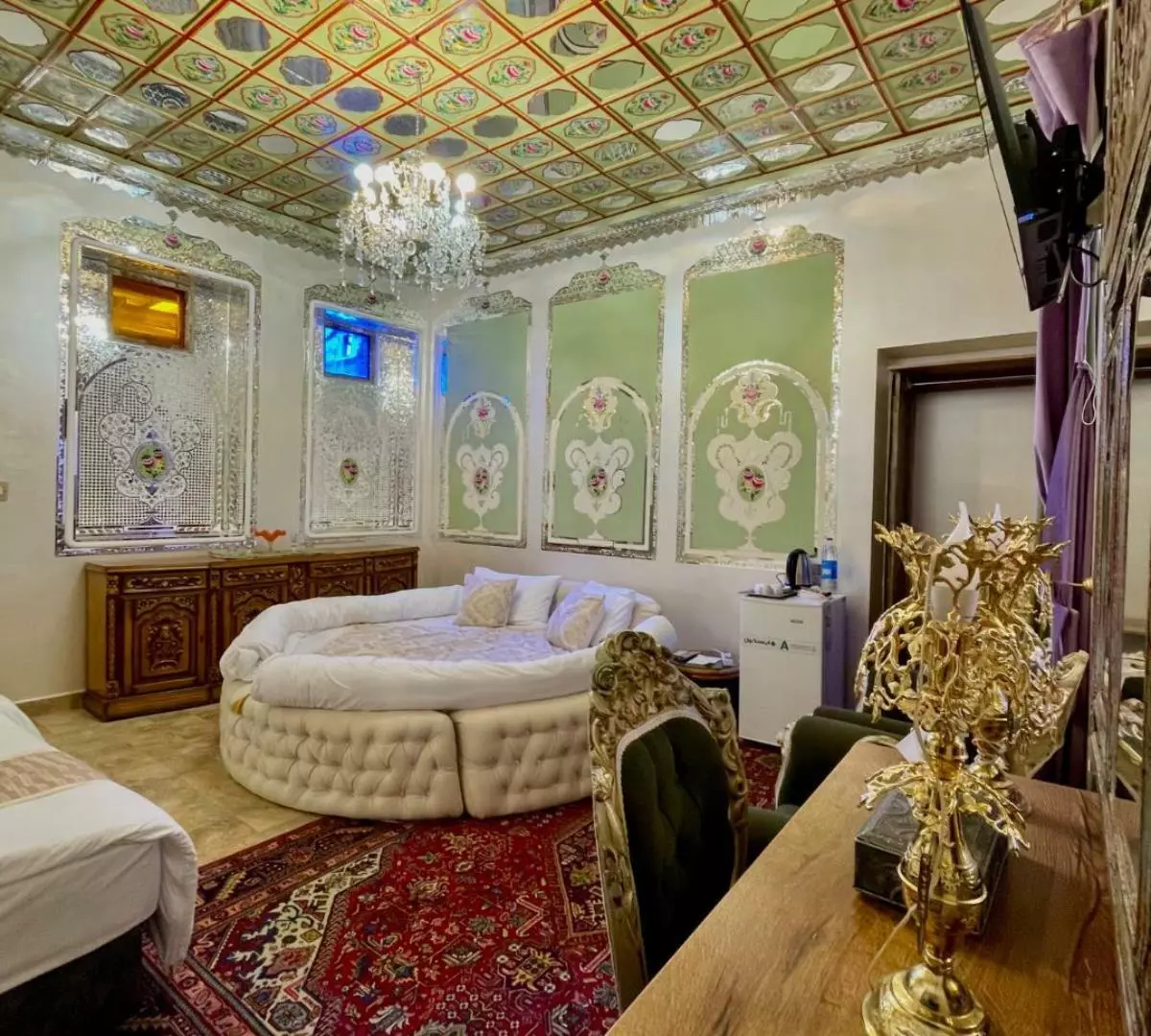 Shahparioun