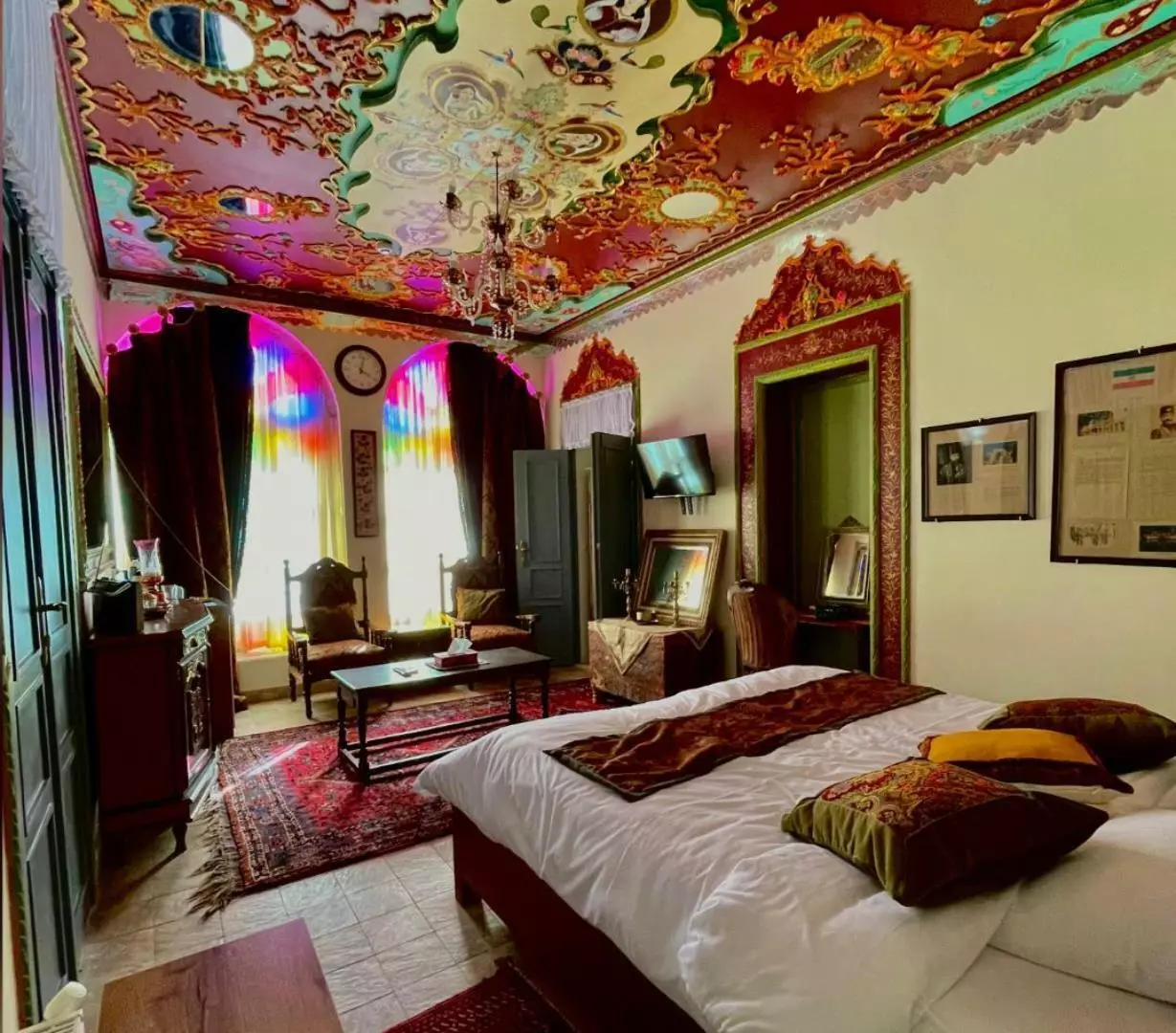 Shahparioun