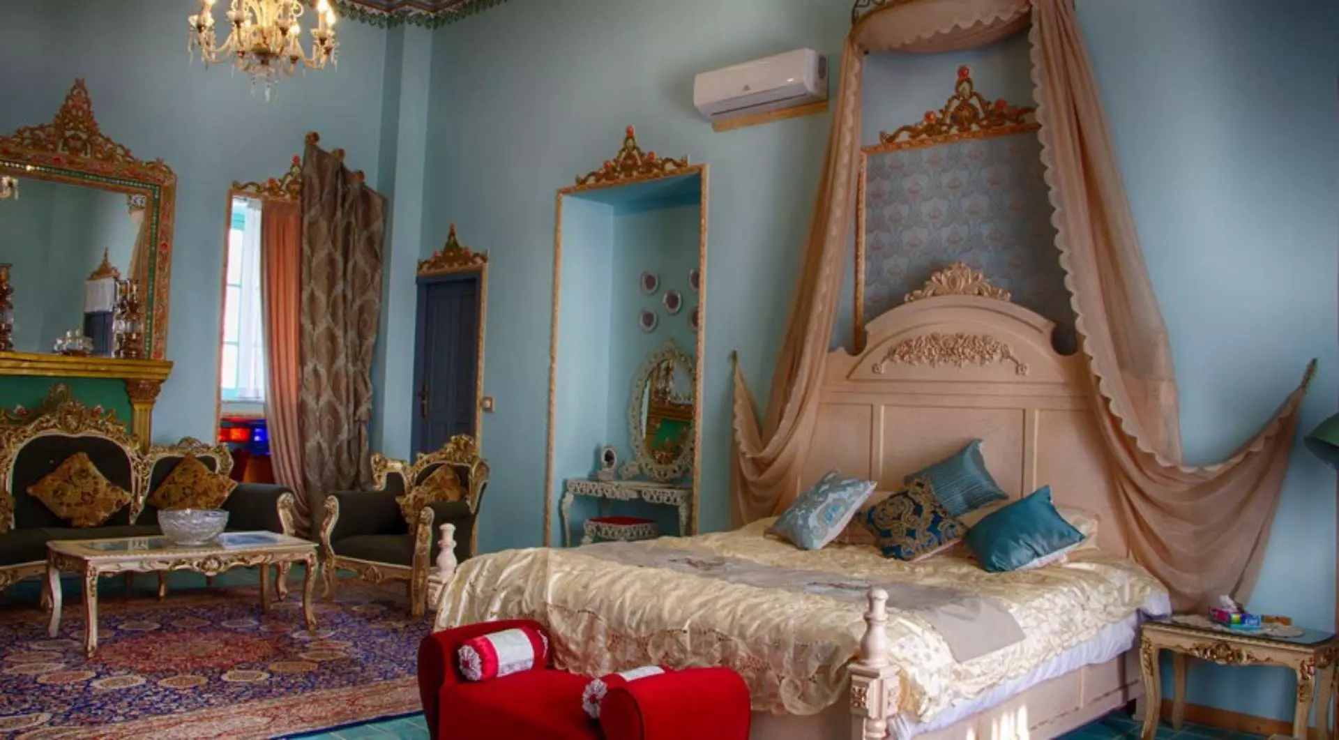 Shahparioun