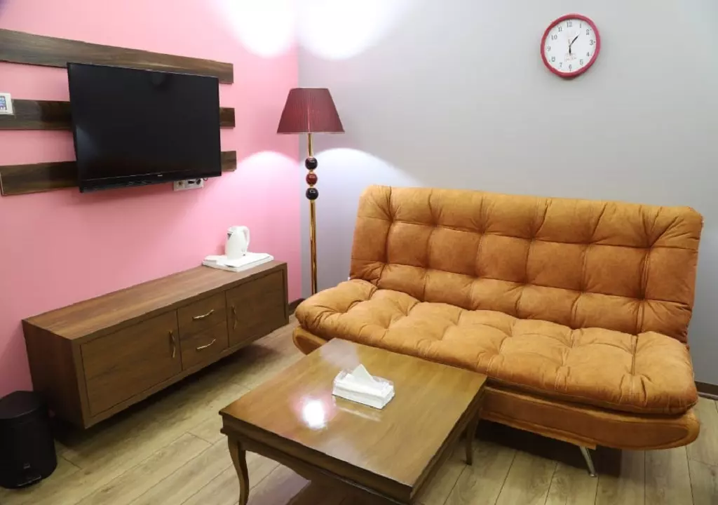 Ronia Hotel