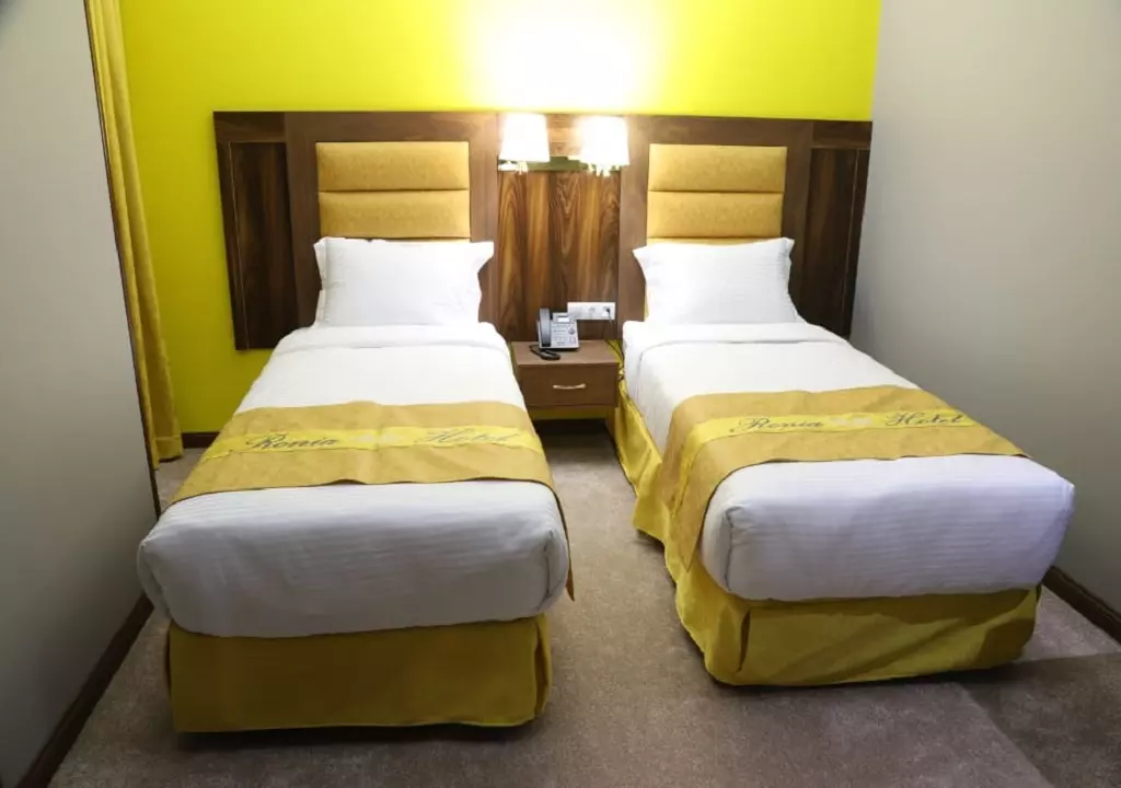 Ronia Hotel