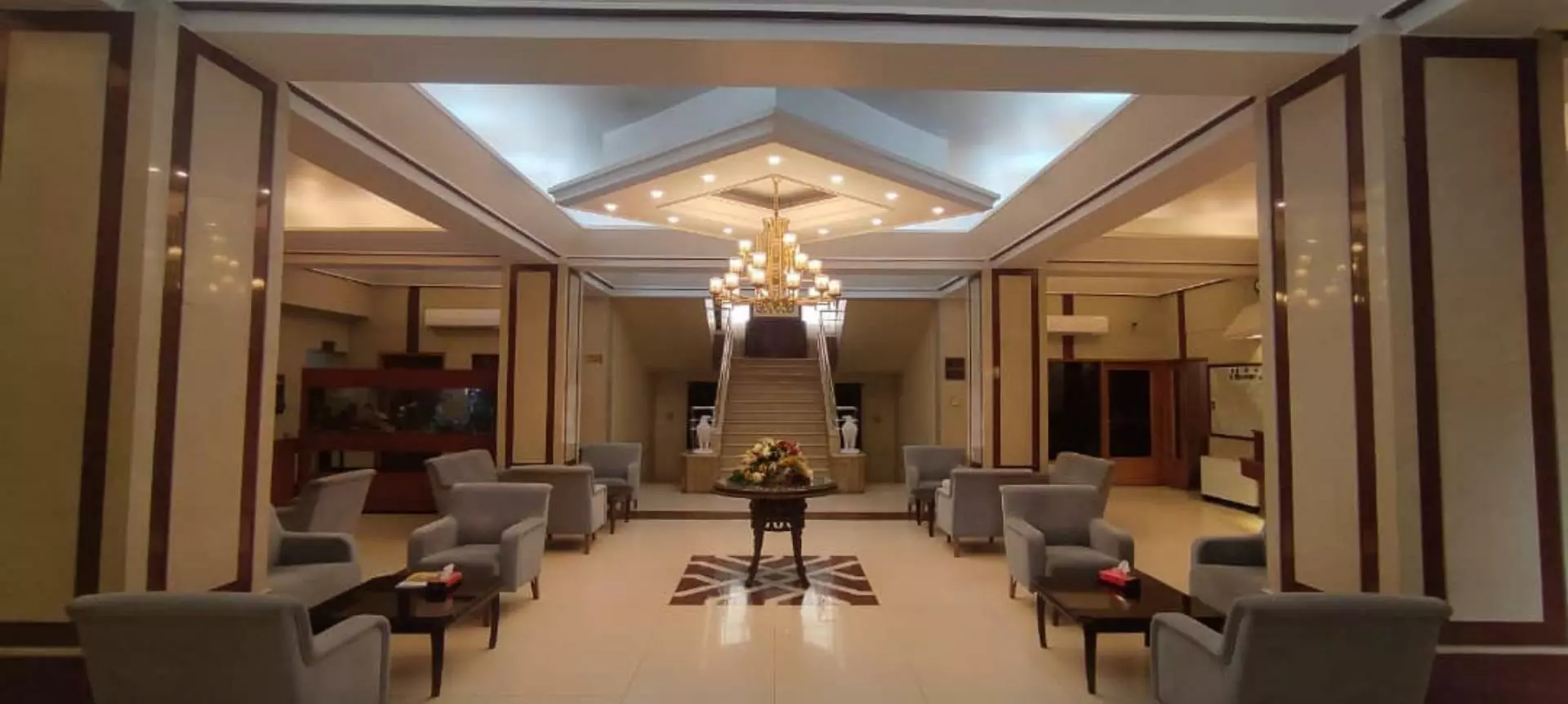 Park Saadi Hotel