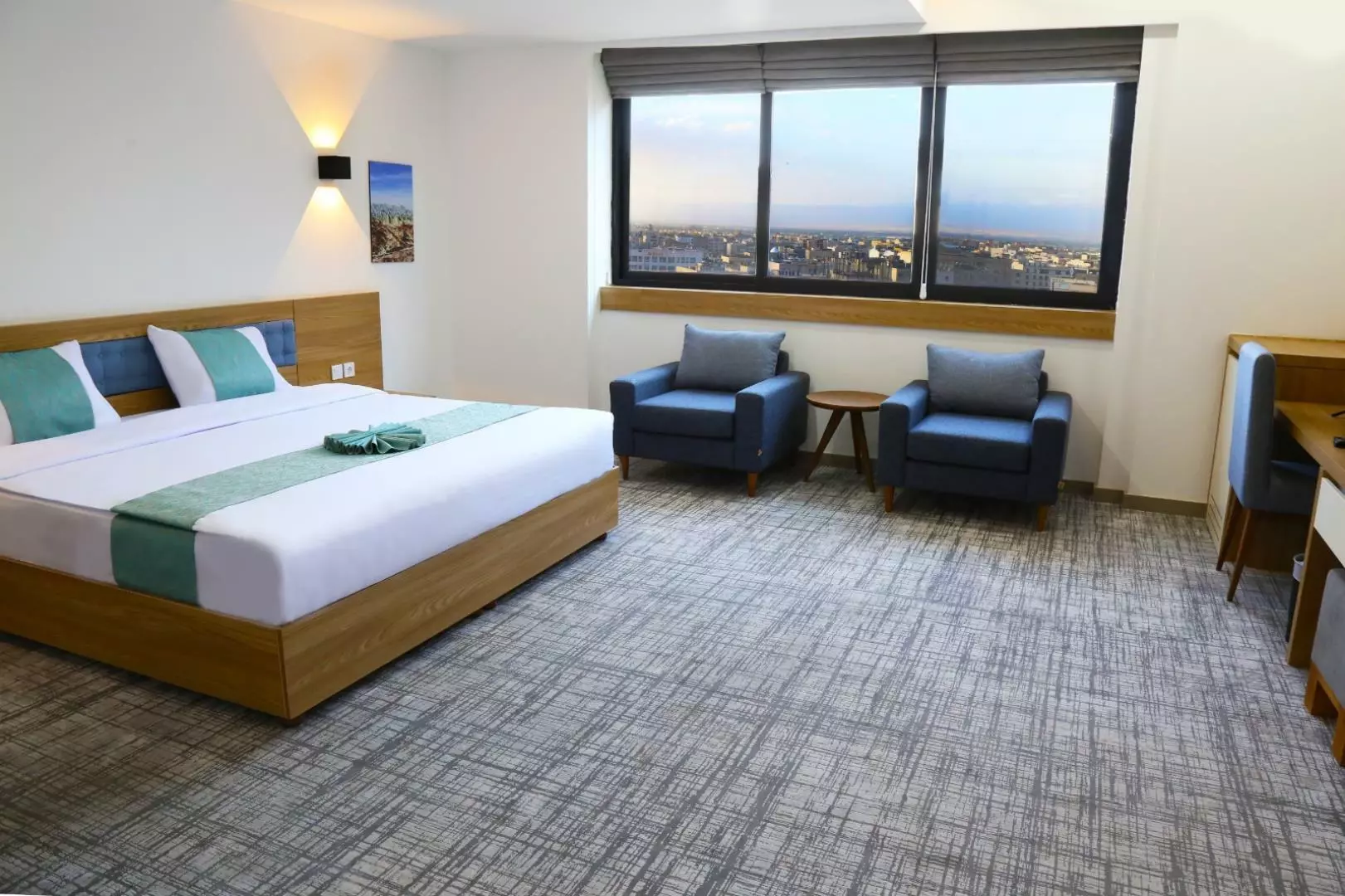 Novin Plus Hotel